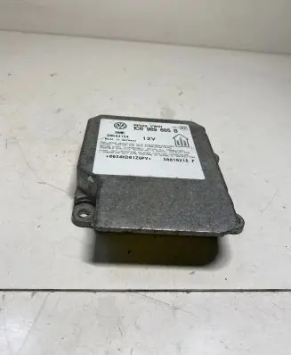 Volkswagen PASSAT B5.5 Airbag control unit/module 1C0909605B 30010215F 5WK43124