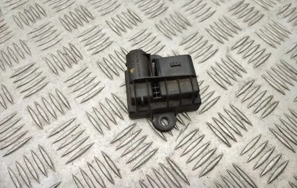 Mercedes-Benz GLK (X204) Glow plug pre-heat relay A6519002303