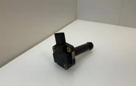 BMW 5 F10 F11 Oil level sensor 7607910 00403160B1