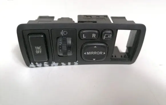 Toyota Avensis T250 Wing mirror switch 777667 8415205050