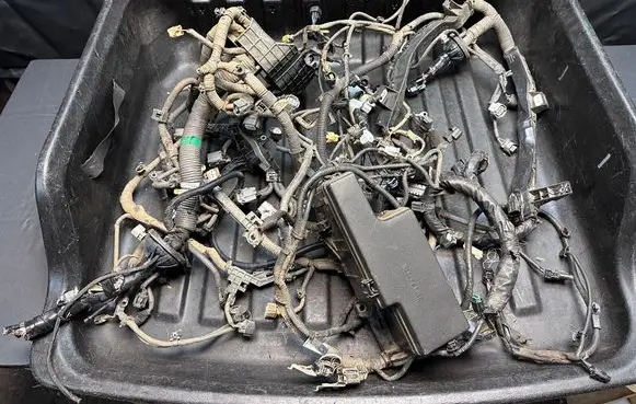 Toyota Hilux (AN120, AN130) Engine installation wiring loom 826620K780 828170K550A 82139KKZ50C