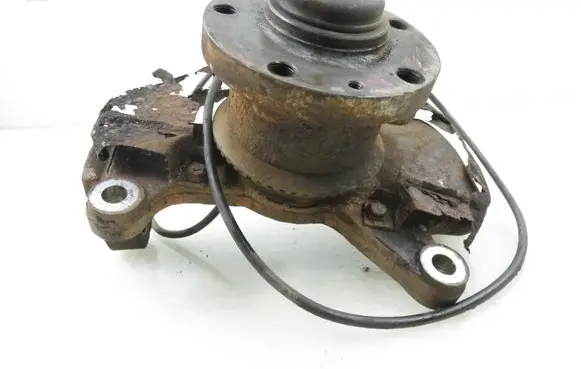 Iveco Daily 3rd gen Front wheel hub spindle knuckle