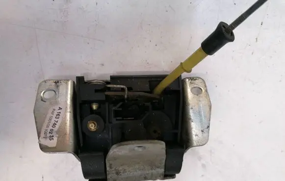Mercedes-Benz ML W163 Tailgate/trunk/boot lock/catch/latch A1637400235