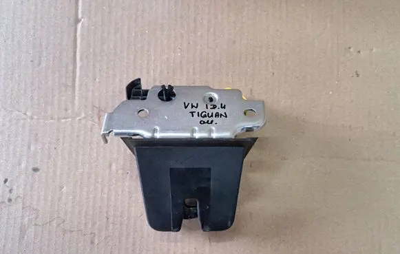 Volkswagen ID.4 Tailgate/trunk/boot lock/catch/latch 11A827506