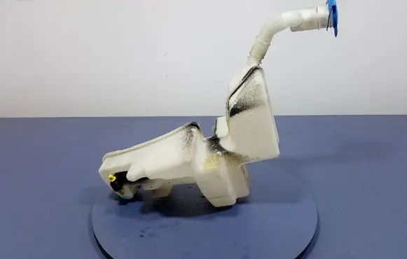 Volkswagen Cross Touran I Windshield washer fluid reservoir/tank 1T0955453C