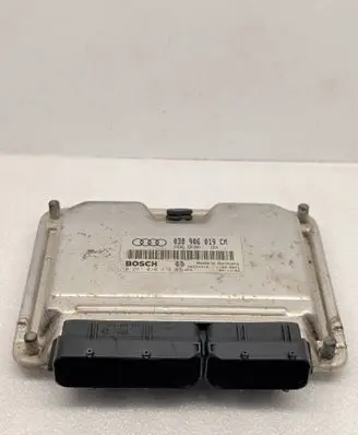 Audi A3 S3 8L Engine control unit/module 038906019CM 28SA4918 0281010476