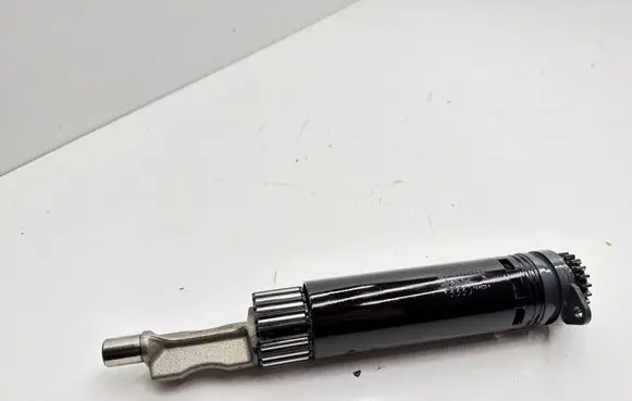 Skoda Octavia Mk4 Oil pump balance shaft 06K103199T