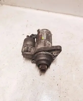 Volkswagen Golf V Starter motor 02Z911023H