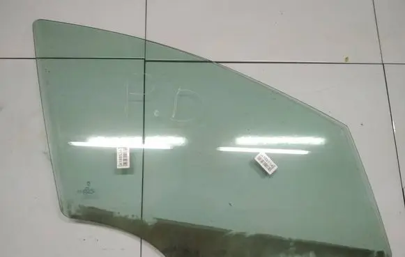 Peugeot 407 Front door window glass four-door as2