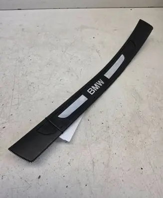 BMW 7 E65 E66 Rear sill trim cover 8223553