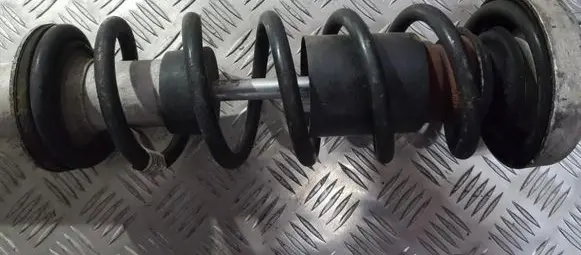 BMW 5 E60 E61 Rear coil spring
