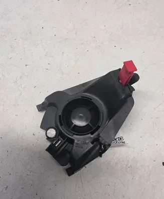 Volvo V70 Front door speaker 8633992