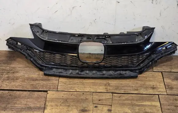Honda Jazz Front bumper upper radiator grill 71121T5BJ50