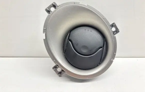Nissan Juke I F15 Dashboard side air vent grill/cover trim 687601KE0A 687P400A14