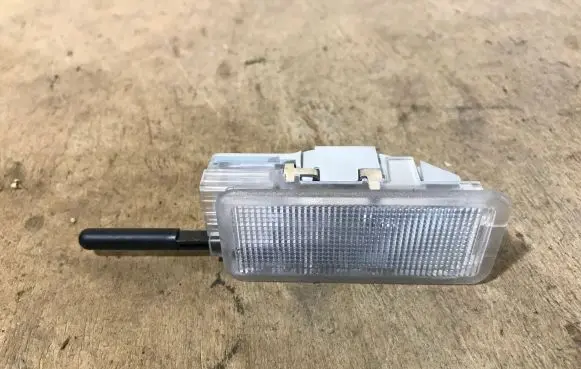 Peugeot 508 Glove box light PA6MX30