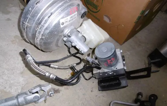 BMW X3 E83 ABS Pump 3421416 3450269
