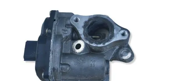 Renault Kadjar EGR valve 147104647R
