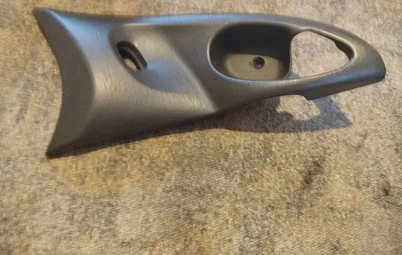 Ford Focus Front door handle cover 98ABA22620EFW 98ABA22620