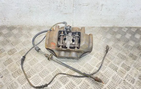 Mercedes-Benz S W140 Front brake caliper