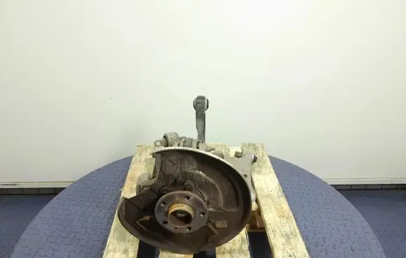 Volvo S90, V90 Front wheel hub spindle knuckle