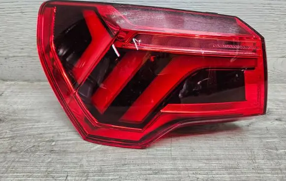 Audi Q3 F3 Rear/tail lights 83A945091