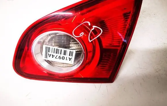 Nissan Qashqai Tailgate rear/tail lights
