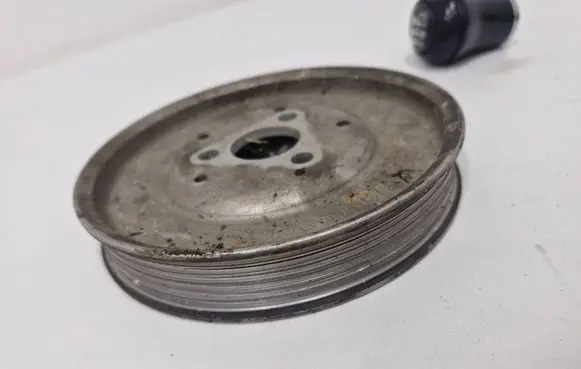Audi A6 S6 C4 4A Power steering pump pulley 078145255
