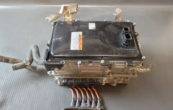 Toyota C-HR I Voltage converter inverter G920047241 G922af4010 G92cf4010