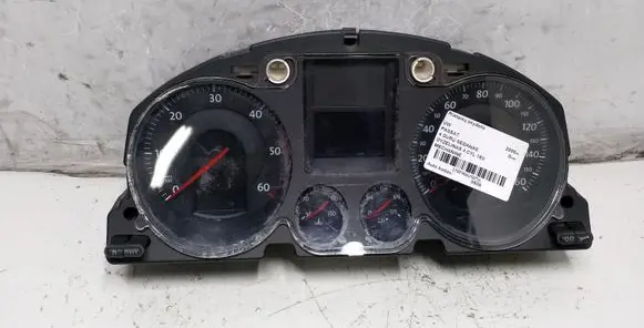 Volkswagen PASSAT B6 Speedometer (instrument cluster) 3C0920960H A2C53117396 A2C53042108