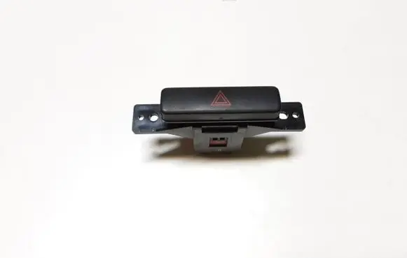 Suzuki Grand Vitara II Hazard light switch SP222