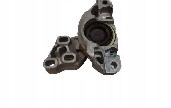 Mercedes-Benz A W176 Engine mount bracket A2462400217