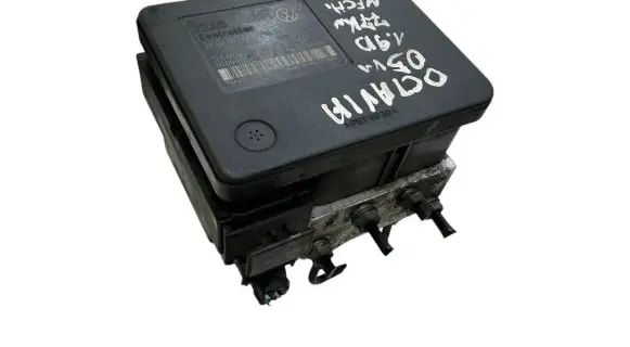 Skoda Octavia Mk2 (1Z) ABS Pump 1K0614517Q 10020601854 1K0907379R