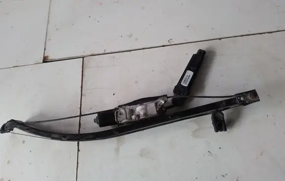 Dodge Grand Caravan Sliding door lock 68060499ADA 68079909AA PN5913297AA