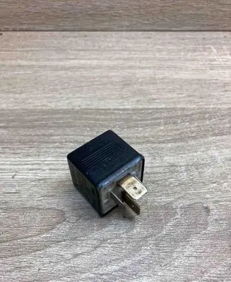 Audi A6 S6 C4 4A Other relay 443951253S 217