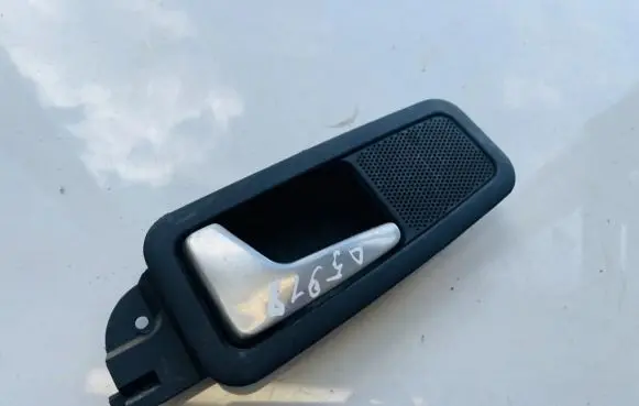 Audi A8 S8 D2 4D Rear door interior handle 4d0839019c