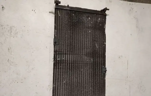 Renault Trafic II (X83) Coolant radiator 872236 8200297815 93852185