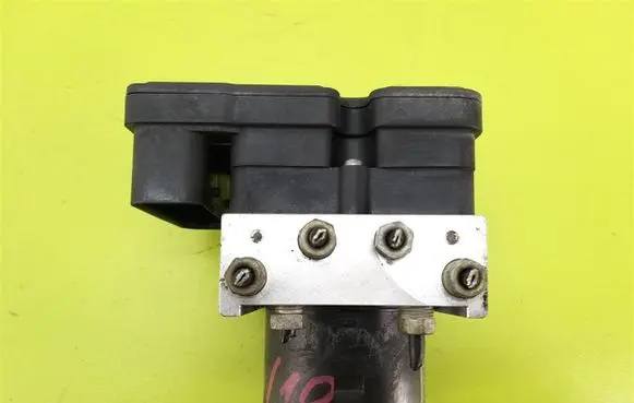 Ford Focus ABS Pump 00402662E3