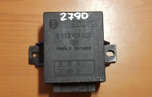 Mercedes-Benz E W124 Other control units/modules 335411027