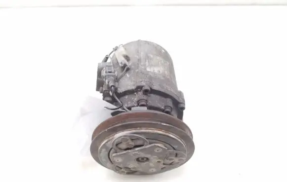 Nissan Primera Air conditioning (A/C) compressor (pump) 926002J602