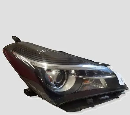 Toyota Yaris Headlight/headlamp 0D1620D163
