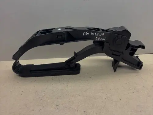 Mercedes-Benz E W211 Accelerator throttle pedal A2113010001 1293010382 A2113000404