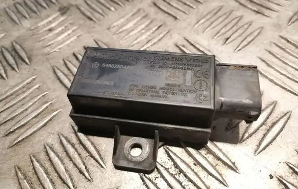 Chrysler 300 - 300C Tire pressure sensor 04602504AB