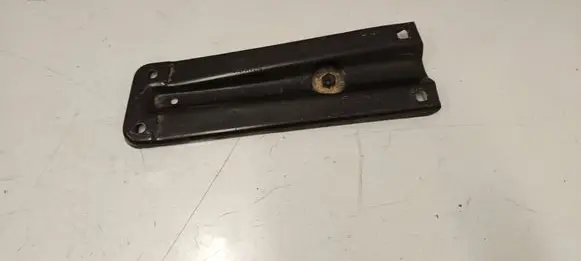 Jeep Grand Cherokee Gearbox mounting bracket 04578779ac