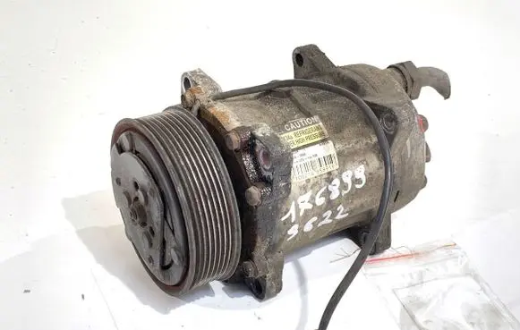 Renault Trafic II (X83) Air conditioning (A/C) compressor (pump) SD7H157830