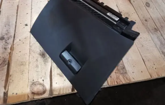 BMW X3 E83 Glove box set 