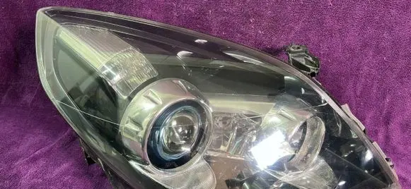 Opel Vectra C Headlight/headlamp 93189358