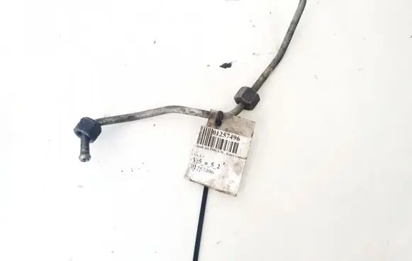 Audi A4 S4 B5 8D Fuel line pipe
