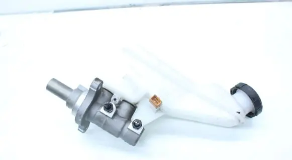 KIA Ceed Master brake cylinder 2Z1545D