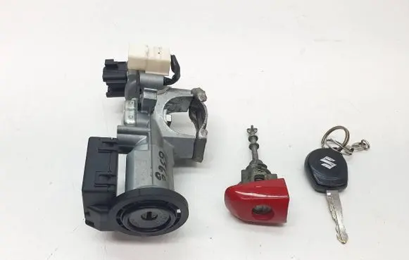 Suzuki Swift I Ignition lock
