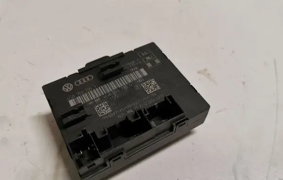 Audi A6 C7 Door control unit/module 4G8959795J